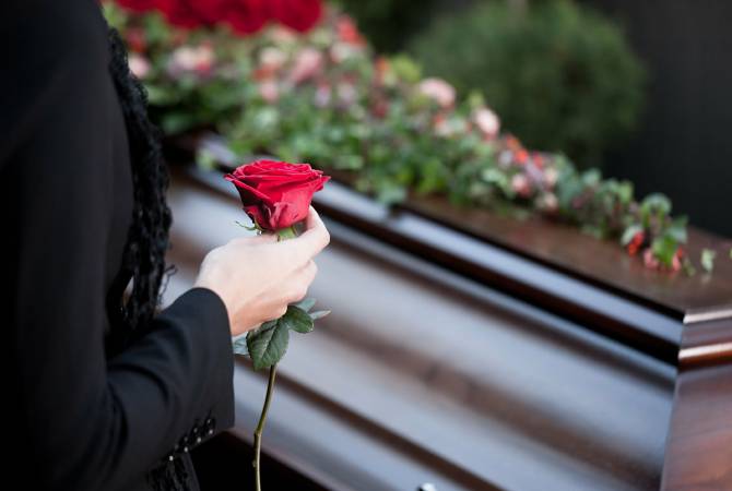 Առաջարկվում է սահմանել ընտանեկան գերեզմանում հուղարկավորվելու իրավունք 
ունեցող անձանց շրջանակը