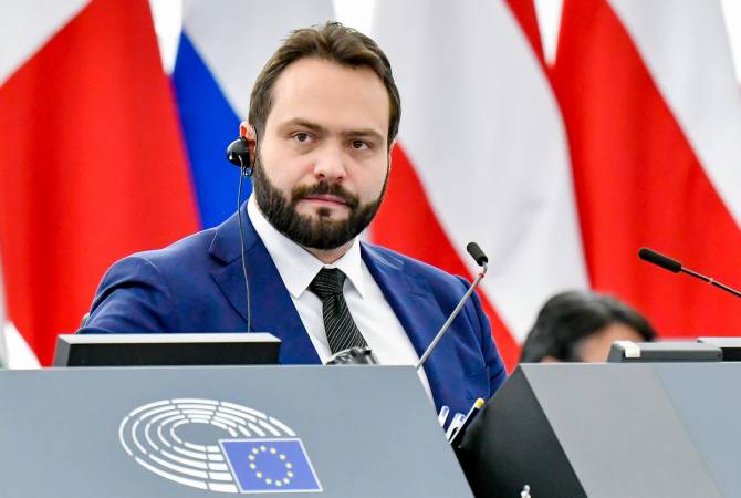European Parliament Vice President calls on all EU countries to recognize Armenian Genocide