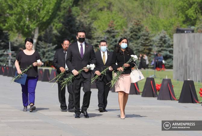 Central American Parliament President Carolina Fernández honors Armenian Genocide victims in 
Yerevan