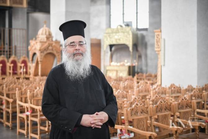 كل العالم المسيحي يجب أن يشعر بالعار لتضحيات الأرمن-رئيس جمعية الكنائس المسيحية بألمانيا بيوم 
ذكرى الإبادة الأرمنية-