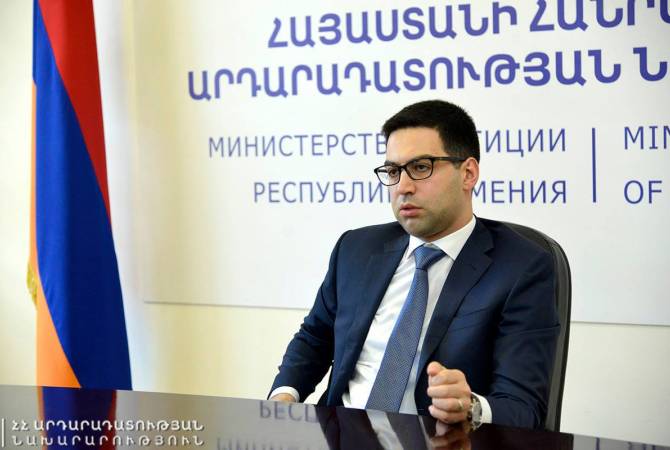 According to Constitution Pashinyan obliged to continue fulfilling duties of PM – Caretaker 
Justice Minister clarifies