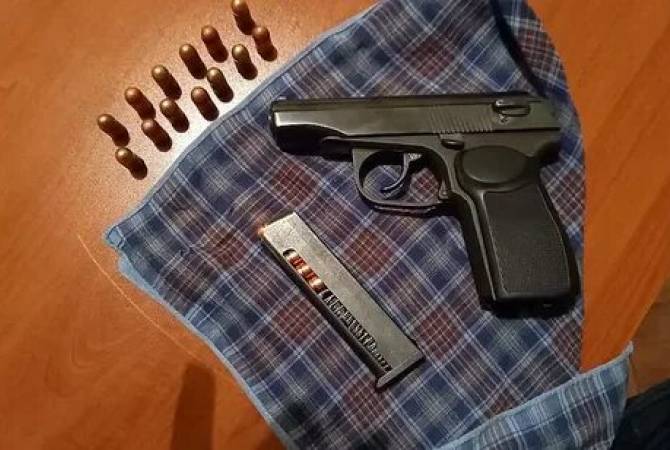 Полиция   обнаружила у мужчины пистолет «Макаров». Предположительно, он добыт в 
Арцахе
