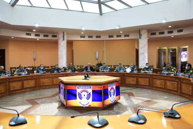 В Министерстве обороны Армении состоялось совещание