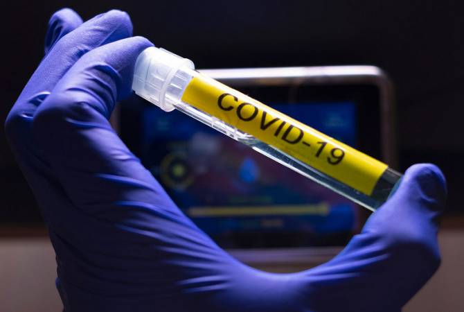 В КНДР предупредили о возможном заражении COVID-19 через листовки РК