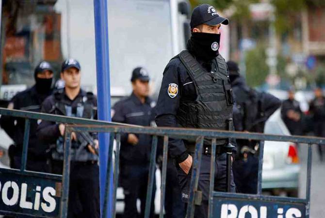 СМИ: в Стамбуле задержали восемь человек по подозрению в причастности к ИГ
