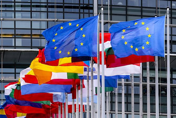 Лидеры ЕС рассмотрят на саммите 25 мая политику в отношении России и тему Brexit