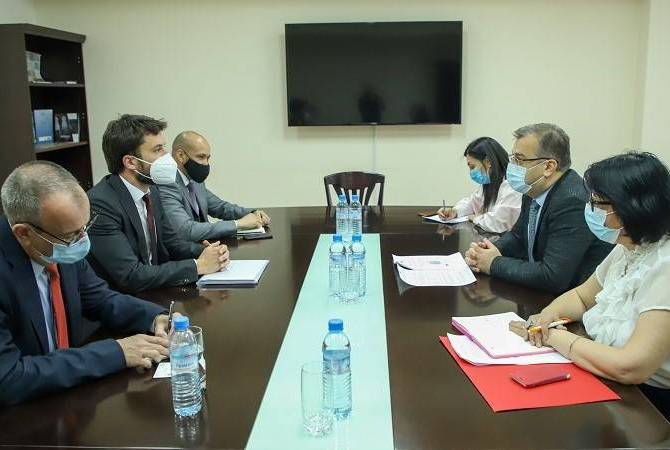 Заместитель министра иностранных дел Армении принял делегацию наблюдательской 
миссии БДИПЧ/ОБСЕ

