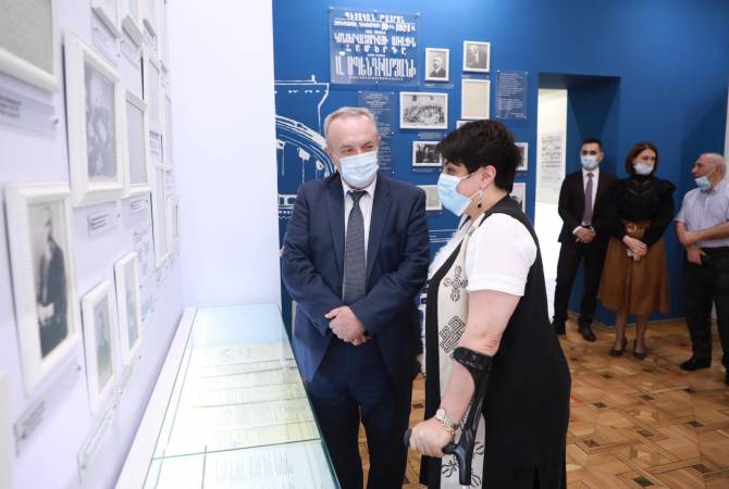 Ваграм Думанян посетил Дом-музей А. Спендиаряна


