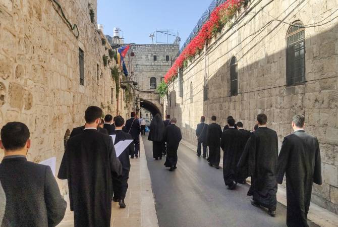 Le Patriarcat arménien de Jérusalem condamne l'attaque du clergé arménien par des jeunes 
juifs