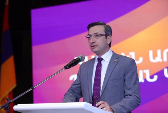 «Просвещенная Армения» предлагает изменить Конституцию РА
