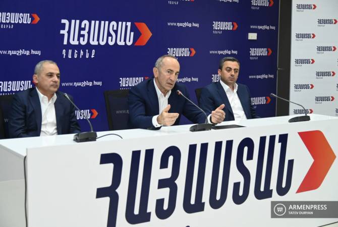 Kocharyan-led Hayastan alliance submits electoral list 