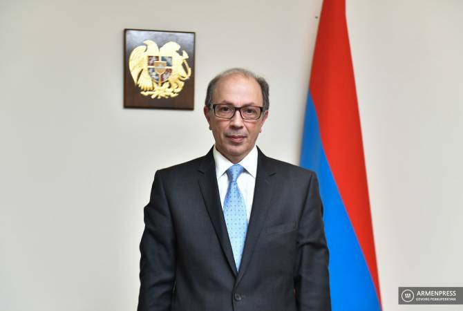 Le ministre des Affaires étrangères par intérim, Ara Aivazyan, a démissionné