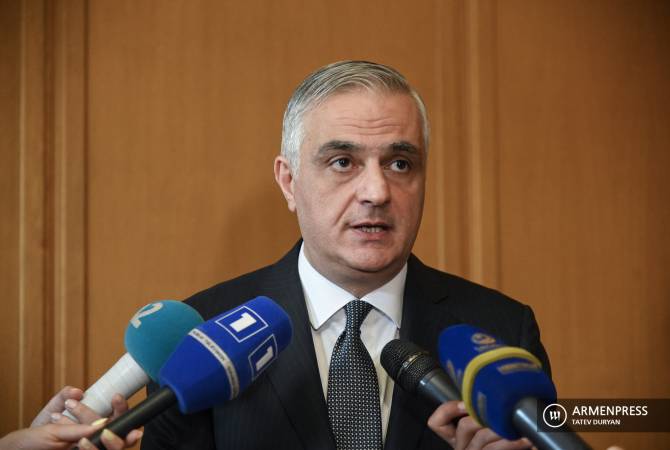 Armenian side hasn’t discussed and will not discuss issues within logic of “corridor” – caretaker 
deputy PM