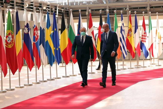  Nikol Pashinyan rencontre le Président du Conseil européen Charles Michel à Bruxelles