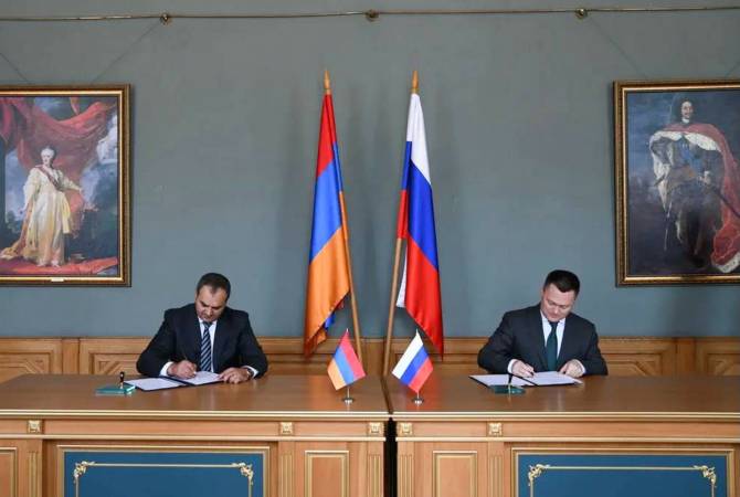 На полях ПМЭФ состоялась встреча генеральных прокуроров Армении и РФ

