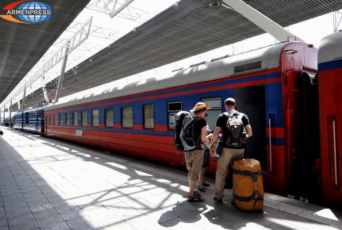 Armenia, Georgia resume railway communication