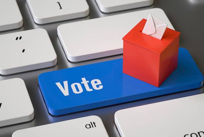 Началось электронное голосование внеочередных парламентских выборов

