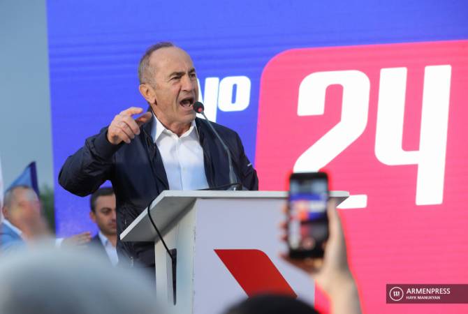 لا يمكن أن يكون المجتمع مزدهر إذا كان منقسماً-كوتشاريان بحملة تحالفه «هاياستان» بالانتخابات 
البرلمانية الأرمينية المبكرة