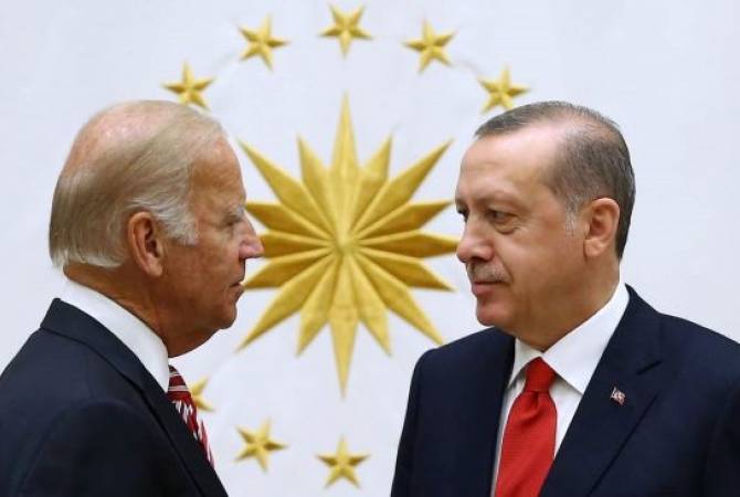 Байден обсудит с Эрдоганом на саммите НАТО тему систем С-400
