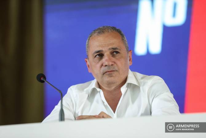 تحالف «هاياستان» المشارك بالانتخابات البرلماينة الأرمينية القادمة يقول أنه عازم على إنهاء الانقسامات 
وتوحيد أرمينيا  