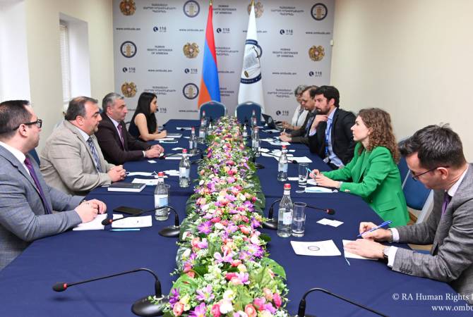 Armenian Ombudsman’s staffers meet with OSCE/ODIHR observer mission head