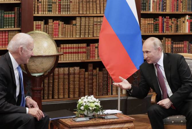  Biden et Poutine saluent des discussions constructives