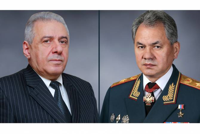 Armenian, Russian defense ministers discuss Armenia-Azerbaijan border situation