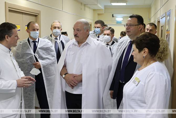 Лукашенко заявил, что в стране нет необходимости в обязательной вакцинации от COVID-
19

