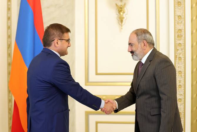 Nikol Pashinyan a rencontré Arman Babajanyan