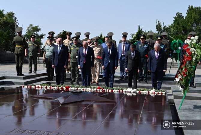 В день 80-ой годовщины начала ВОВ состоялась церемония в парке Победы

