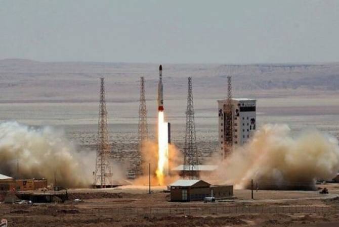 В Тегеране опровергли заявления США о неудачном запуске иранского спутника