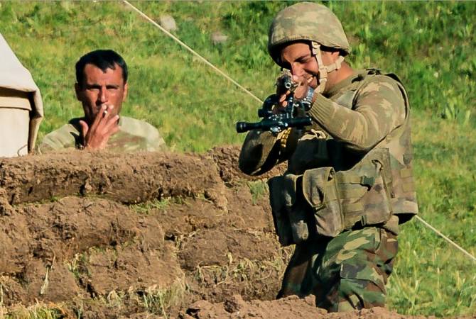 Spanish journalists working near Armenia-Azerbaijan border threatened by Azerbaijani forces