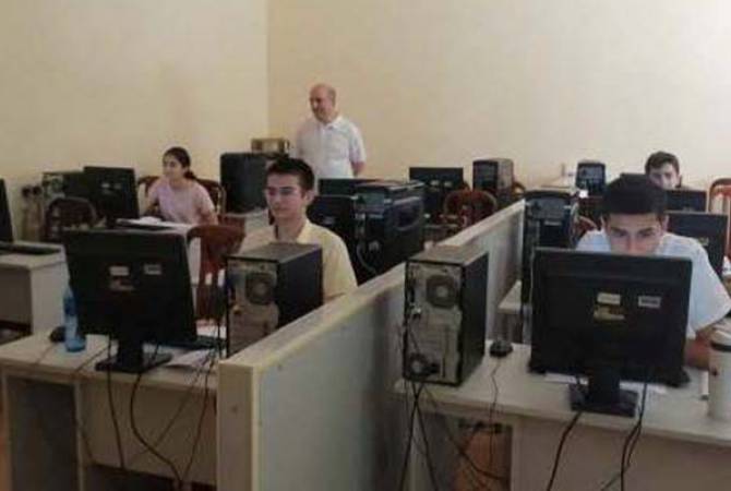  Школьники Армении добились успехов на международных олимпиадах по информатике

 
