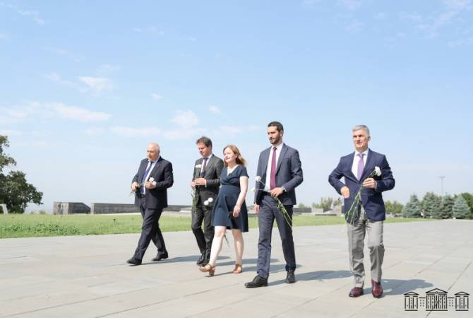 Avrupa Parlamentosu Milletvekili: Tüm dünya Ermeni Soykırımı’nı tanımalı
