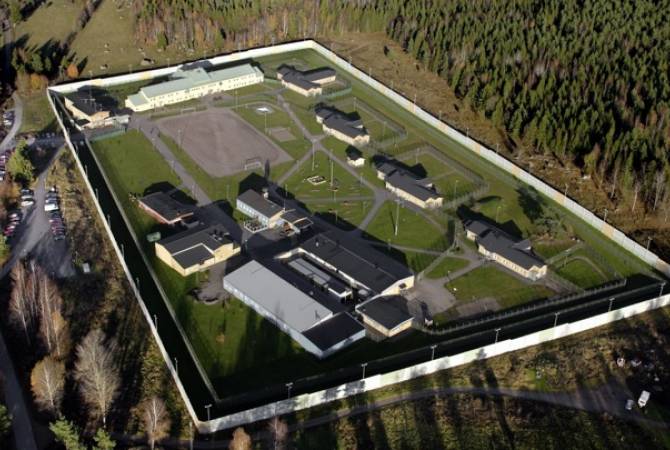 Двое заключенных взяли в заложники сотрудников шведской тюрьмы

