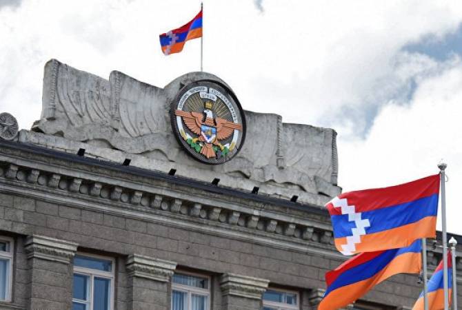 Газета «Айастани Анрапетутюн»: Урегулирование вопроса Карабаха переходит в 
политическую плоскость

