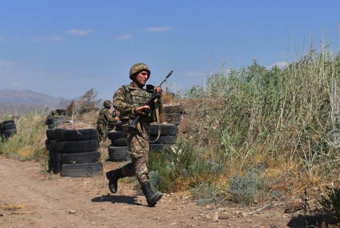 На боевых позициях Армении проведены инспекции

