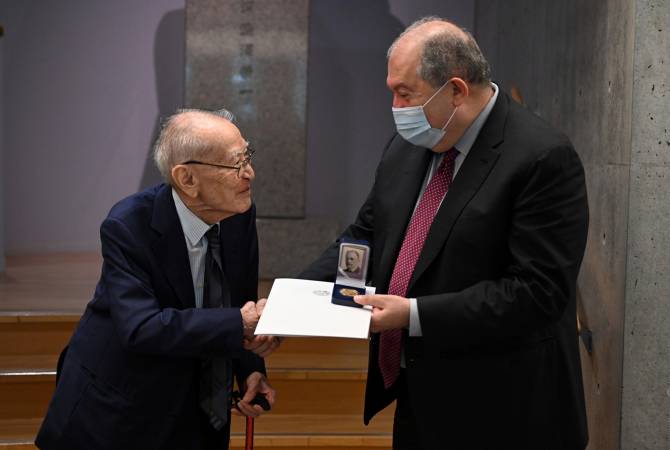 Армен Саргсян посетил Мемориал известного японского предпринимателя и мецената 
Эичи Шибусава

