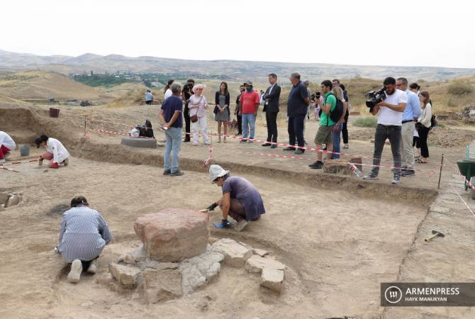 В крепости Эребуни завершились археологические раскопки 
