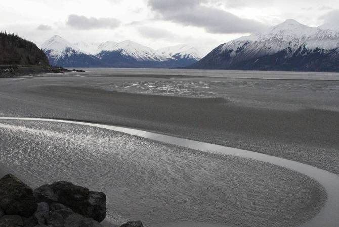 Землетрясение магнитудой 8,2 у берегов Аляски стало сильнейшим с 1965 года
