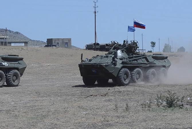 جنود حفظ السلام الروس يجرون تدريبات قتالية حديثة في آرتساخ
