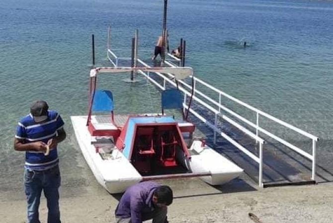 Общественные пляжи озера Санаа адаптируются к потребностям людей с ограниченными 
физическими возможностями
