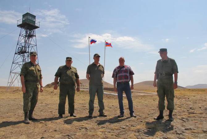 Ambassador of Russia visits positions on Armenian-Turkish border in Armavir Province