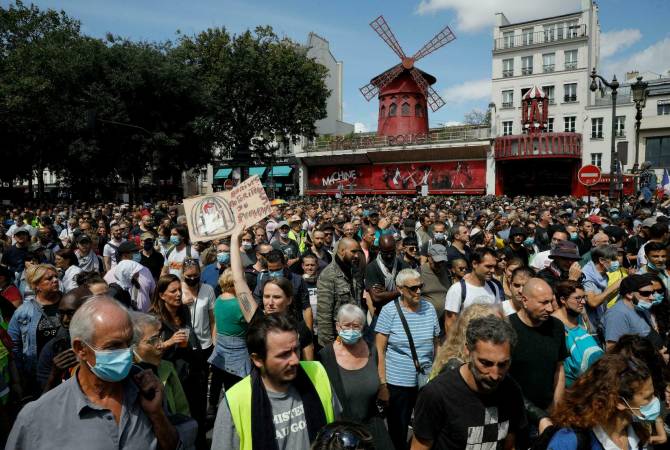 Quatrième week-end de manifestations contre le passeport sanitaire en France

