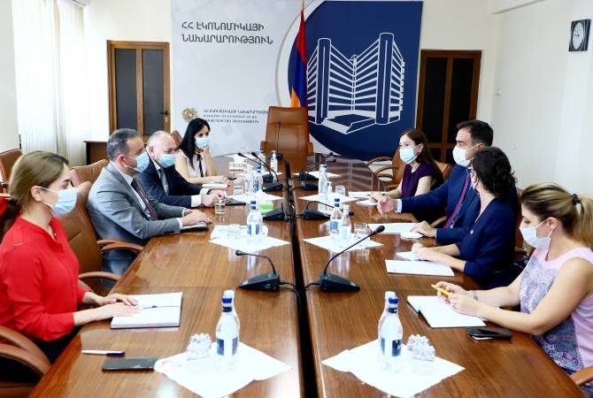  Планируется в сентябре открыть в Армении Торговую палату  Аргентины 