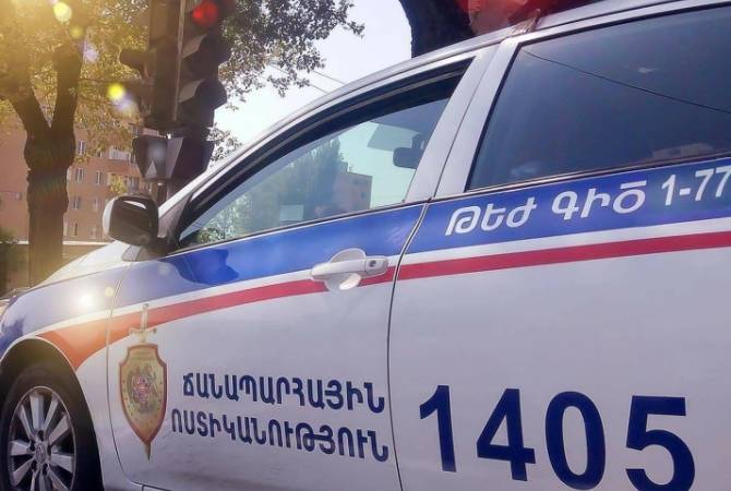 10 أشخاص يشتبه في تلقيهم وإعطاءهم رشاوى وإلقاء القبض على أربعة منهم-بينهم ضابط في شرطة 
المرور الأرمينية-