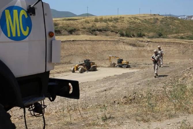 Russian peacekeepers provide security of ongoing construction of reservoir in Artsakh 