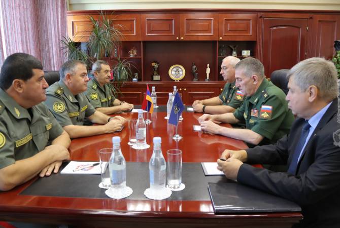  Артак Давтян и Гасан Калоев обсудили вопросы военной безопасности государств-членов 
ОДКБ 