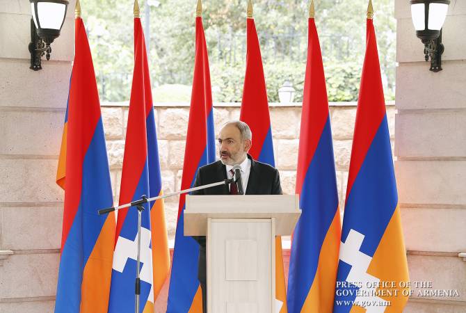 Արցախն այսօր, թեկուզ վիրավոր, բայց կանգուն է և ունի Հայաստանի և համայն 
հայության աջակցությունն ու զորակցությունը. Նիկոլ Փաշինյանի ուղերձը

