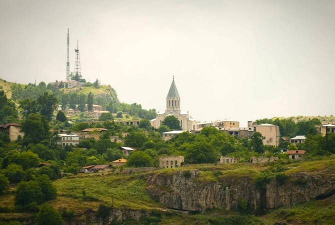 وزارة الدفاع الروسية تنفي بيان وزارة الدفاع الأذرية عن انتهاك الجانب الأرمني لوقف إطلاق النار في 
شوشي المحتلة بآرتساخ